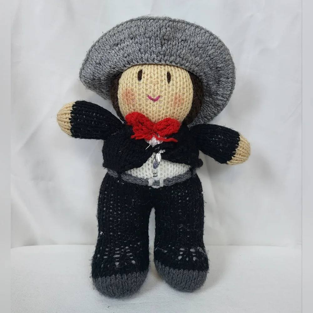 Dolls of the World Hand‎ Knitted Black Gray Mexican Mariachi 12